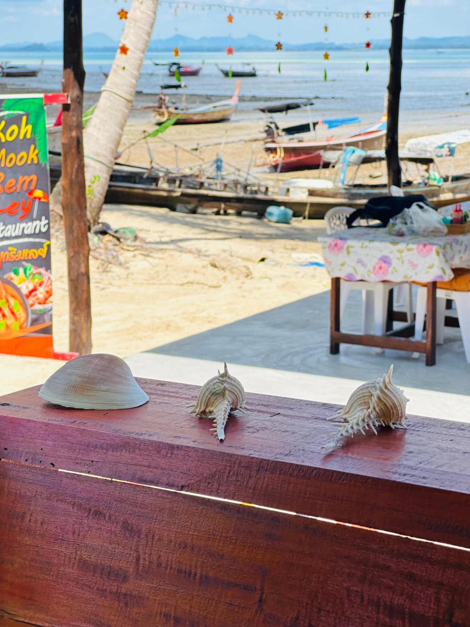 Koh Mook Rem Ley Hotel ตรัง ภายนอก รูปภาพ